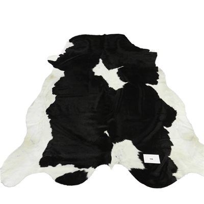 Cowhide rug Black and White